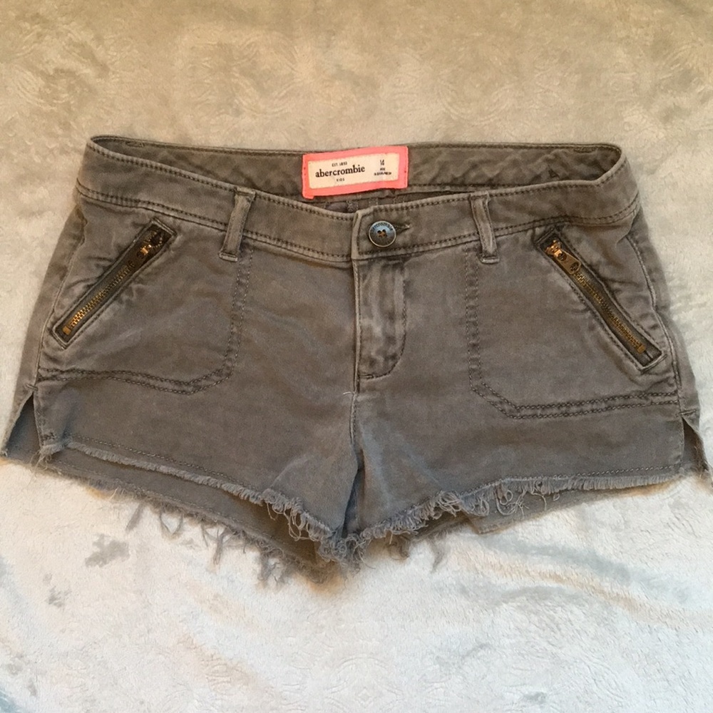 3/$20 SALE - Abercrombie Kids Army Wash Shorts